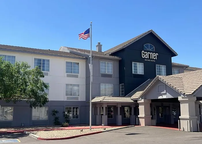 Hotel Garner Phoenix Northwest - By Ihg 2*