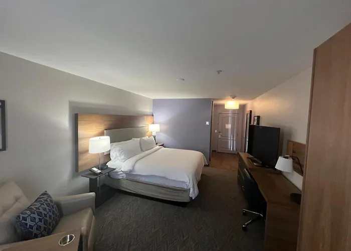 Hotel Garner Phoenix Northwest - By Ihg Surprise