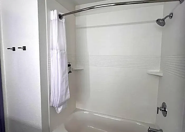 Hotel Garner Phoenix Northwest - By Ihg 2*