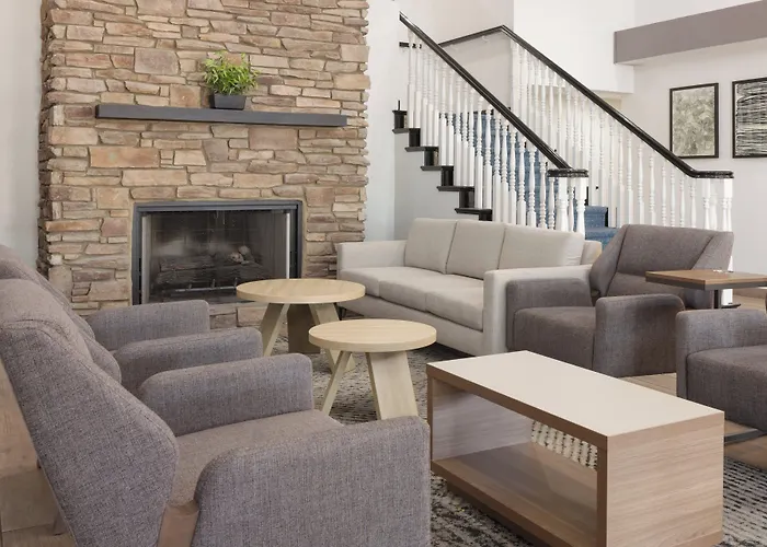 Garner Phoenix Northwest - By Ihg 2*