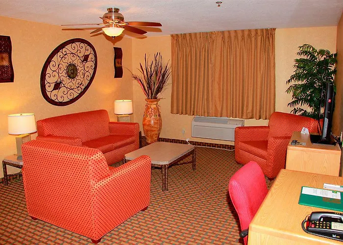 Garner Phoenix Northwest - By Ihg Hotel