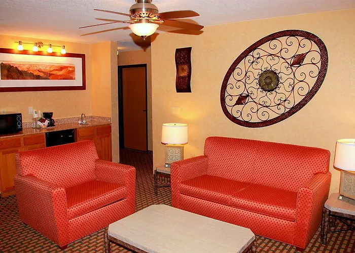Hotel Garner Phoenix Northwest - By Ihg Surprise